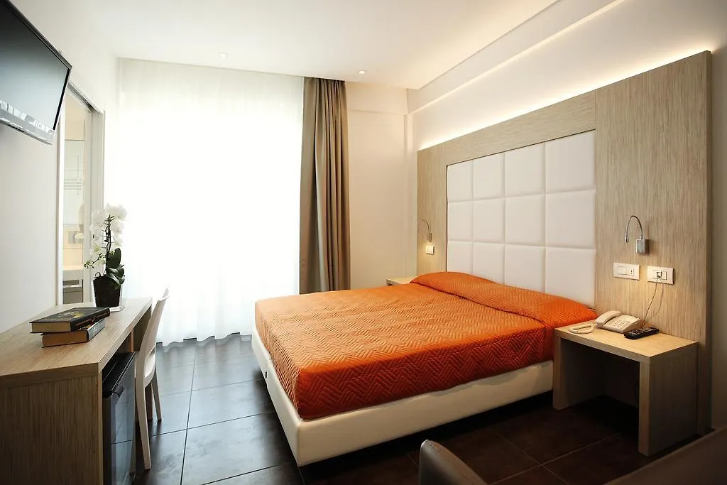 Hotel Fantasy Riccione 3*,  Italien